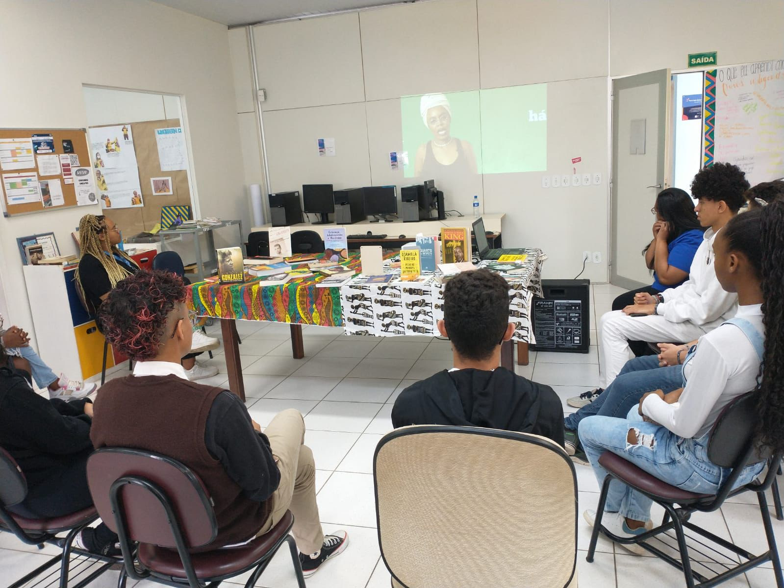 Projeto cria embaixadores antirracistas em escola na Zona Leste de São Paulo